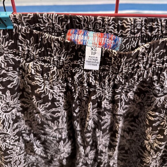 Urban Outfitters Cargo/Multi Trousers Hippie Sun Pattern - XS - Picture 3 of 3